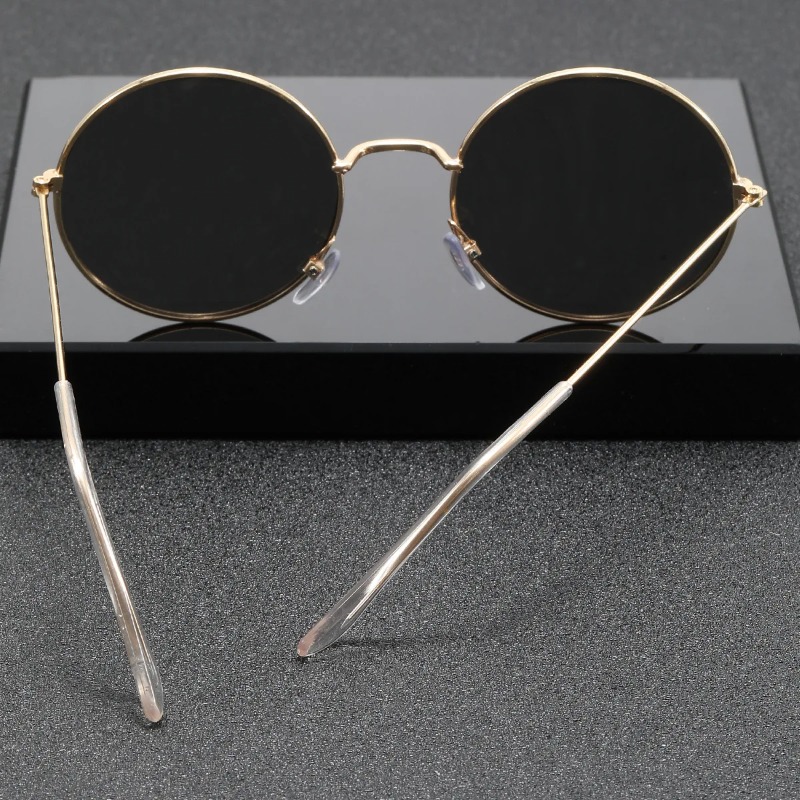 Retro Men Punk Style Sunglasse - đánh giá và giá Metal Photo Panel